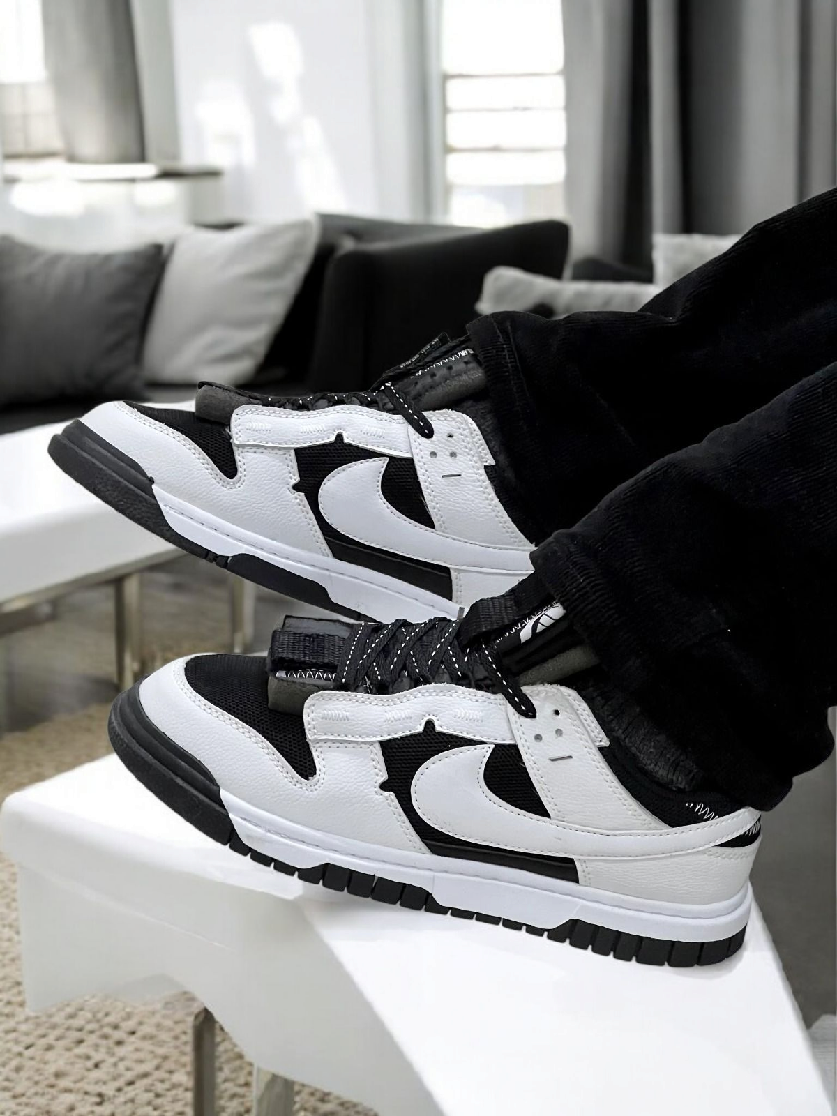 Nike Dunk Low Jumbo Reverse Panda