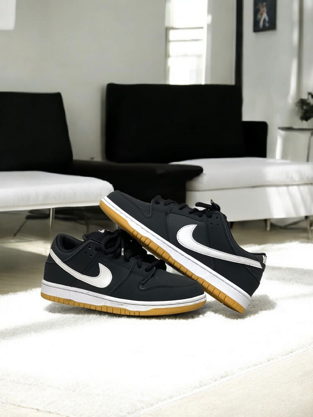 Nike SB Dunk Low Black Gum